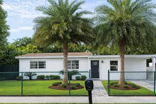 11820 SW 188th St, Miami, FL 33177 - Photo 13