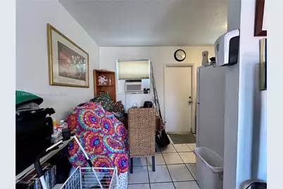2013 Washington Ave, Opa-Locka, FL 33054 - Photo 9