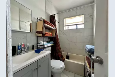 2013 Washington Ave, Opa-Locka, FL 33054 - Photo 13