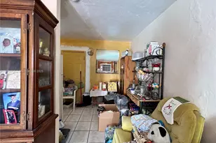 2013 Washington Ave, Opa-Locka, FL 33054 - Photo 15