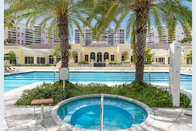 799 Crandon Blvd #607, Key Biscayne, FL 33149 - Photo 23