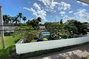 1050 Atlantic Shores Blvd, Hallandale Beach, FL 33009 - Photo 11