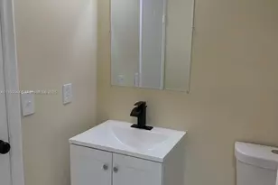 2377 W 66th Pl, Hialeah, FL 33016 - Photo 13