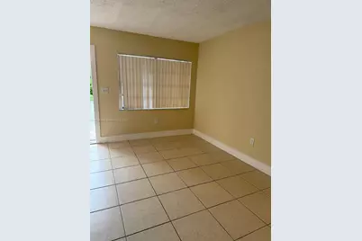 2377 W 66th Pl #204, Hialeah, FL 33016 - Photo 7