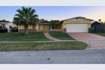 9430 NW 18th St, Pembroke Pines, FL 33024 - Photo 1