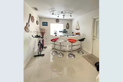 9430 NW 18th St, Pembroke Pines, FL 33024 - Photo 9