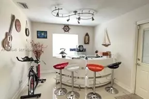 9430 NW 18th St, Pembroke Pines, FL 33024 - Photo 9