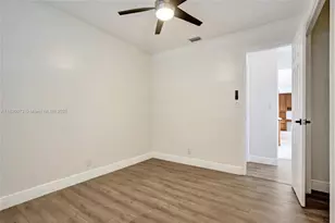 300 W Chaminade Dr, Hollywood, FL 33021 - Photo 39