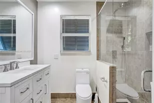 300 W Chaminade Dr, Hollywood, FL 33021 - Photo 37