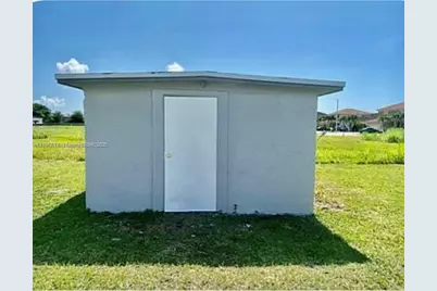 22535 SW 113th Ct, Miami, FL 33170 - Photo 19