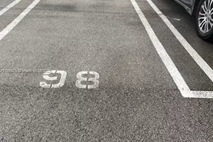 8363 NW 41st St, Doral, FL 33166 - Photo 17