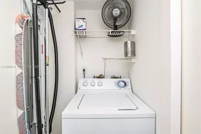 6917 Collins Ave #720, Miami Beach, FL 33141 - Photo 29