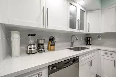 19370 Collins Ave #1121, Sunny Isles Beach, FL 33160 - Photo 9