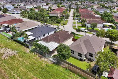 27700 SW 135th Ave Rd, Homestead, FL 33032 - Photo 7