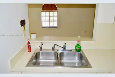8851 NW 119th St #6117, Hialeah Gardens, FL 33018 - Photo 13