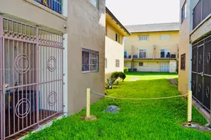 8851 NW 119th St, Hialeah Gardens, FL 33018 - Photo 23