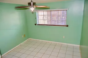 8851 NW 119th St, Hialeah Gardens, FL 33018 - Photo 21