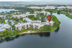 1100 Colony Point Cir, Pembroke Pines, FL 33026 - Photo 27
