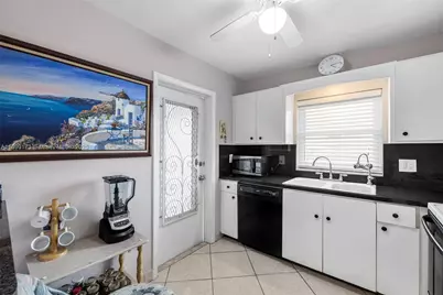 5300 Washington St #U405, Hollywood, FL 33021 - Photo 3