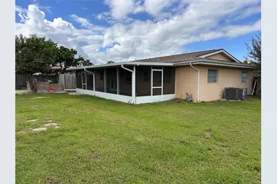 108 SE Soneto Ct, Port Saint Lucie, FL 34983 - Photo 25