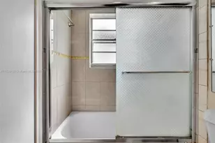 160 Markham H, Deerfield Beach, FL 33442 - Photo 25