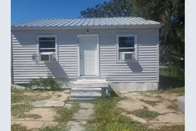 1603 Roseland, Sebring, FL 33870 - Photo 1