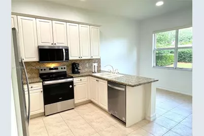 6843 Montrose Way, Boynton Beach, FL 33437 - Photo 15