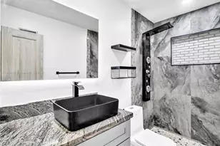 3380 NW 46th Ave, Lauderdale Lakes, FL 33319 - Photo 17