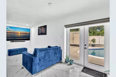 3380 NW 46th Ave, Lauderdale Lakes, FL 33319 - Photo 15