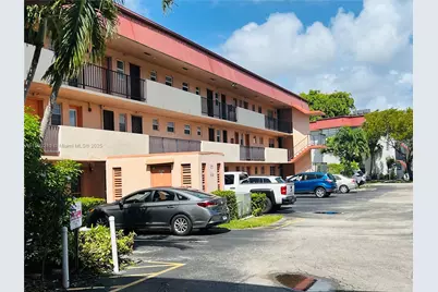 19001 NE 14th Ave #107, Miami, FL 33179 - Photo 13