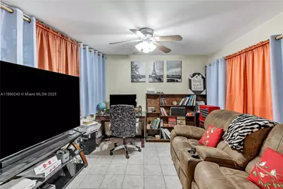 5805 Washington St #17, Hollywood, FL 33023 - Photo 7