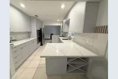 16841 NW 80th Ct, Miami Lakes, FL 33016 - Photo 17