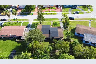 1265 NW 187th St, Miami Gardens, FL 33169 - Photo 27