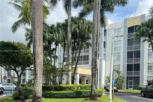 9725 NW 52nd St, Doral, FL 33178 - Photo 1