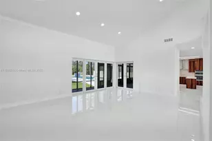 2181 SW 117th Terrace, Davie, FL 33325 - Photo 9