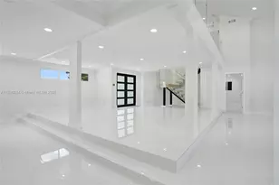 2181 SW 117th Terrace, Davie, FL 33325 - Photo 5