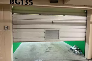 520 Brickell Key Dr, Miami, FL 33131 - Photo 29