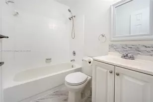 9876 Nob Hill Ct, Sunrise, FL 33351 - Photo 9