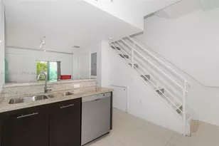 945 Jefferson Ave, Miami Beach, FL 33139 - Photo 9