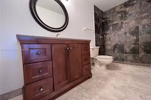 4530 NW 102nd Ct, Doral, FL 33178 - Photo 9