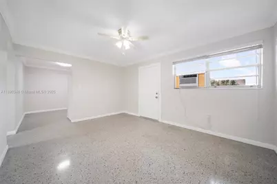 40 W 4th St #5, Hialeah, FL 33010 - Photo 37