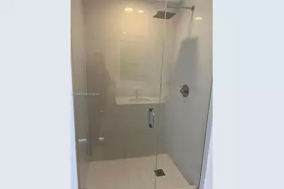 121 NE 34th St #1610, Miami, FL 33137 - Photo 19