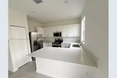 16243 SW 292nd St #16243, Homestead, FL 33033 - Photo 3