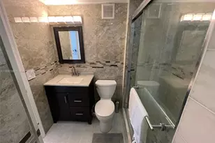1301 NE Miami Gardens Dr, Miami, FL 33179 - Photo 17