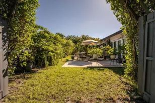 10605 SW 132nd Ct, Miami, FL 33186 - Photo 25