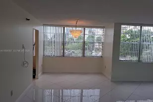 1300 St Charles Pl, Pembroke Pines, FL 33026 - Photo 5