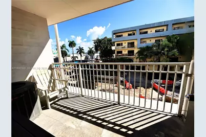 1300 Lincoln Rd #A301, Miami Beach, FL 33139 - Photo 27
