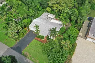 332 Bayberry Dr, Plantation, FL 33317 - Photo 3