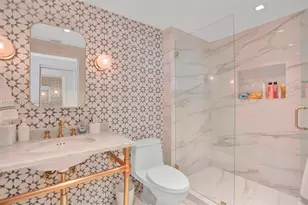 2000 Island Blvd, Aventura, FL 33160 - Photo 3