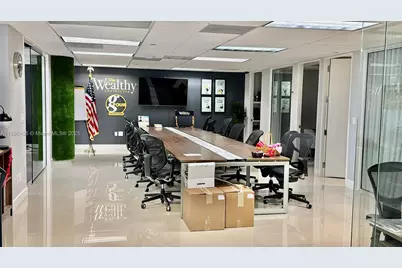2100 Ponce De Leon Blvd #1090, Coral Gables, FL 33134 - Photo 3